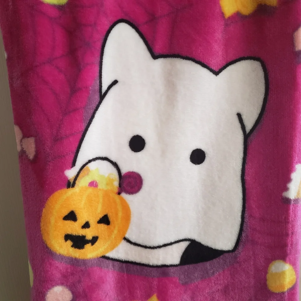 Squishmallows Cam The Cat Spooky Halloween 50x70 Soft Plush Throw Blanket NWT